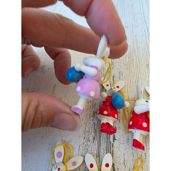 Vintage wooden Easter egg rabbit ornament bunny tree spring Xmas decor - Picture 2 of 5